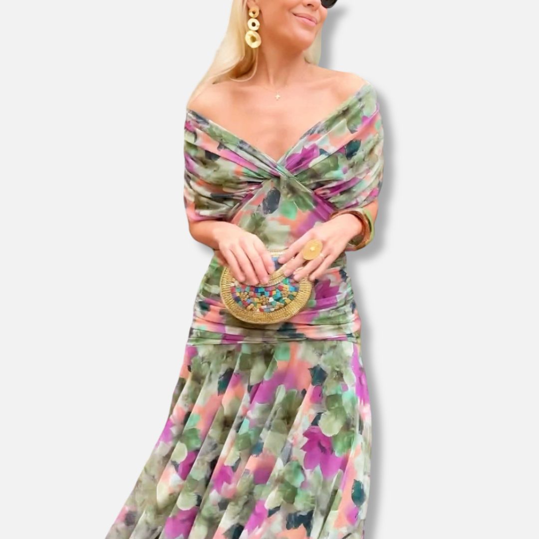 Evelyn – Elegant Dress With V-Neckline