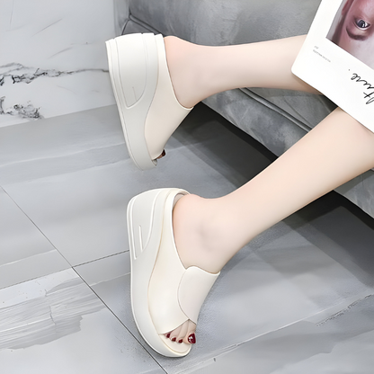 Xanthe – Orthopedic Sandals