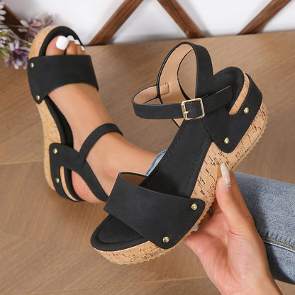 Daniela – Elegant Wedge Sandals