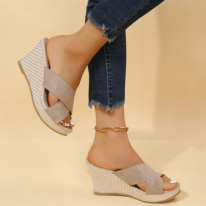 Carla – Relaxed Wedge Sandals
