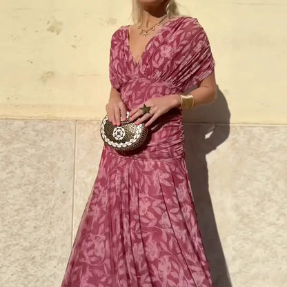 Evelyn – Elegant Dress With V-Neckline