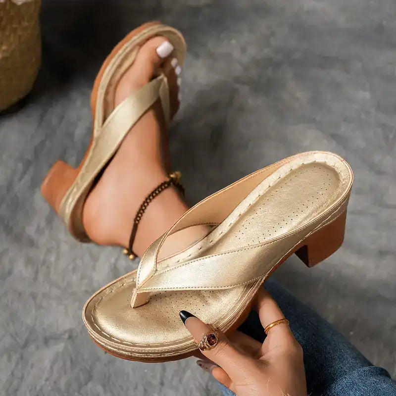 Yasmin - Elegant Relaxed Sandals